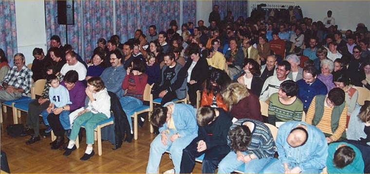 Die Audienzen huldigen dem Guru