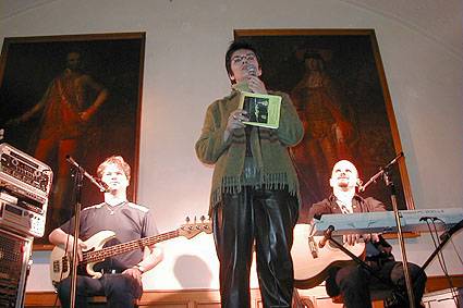 Begr&uuml;ssung durch Madeleine Petrovic