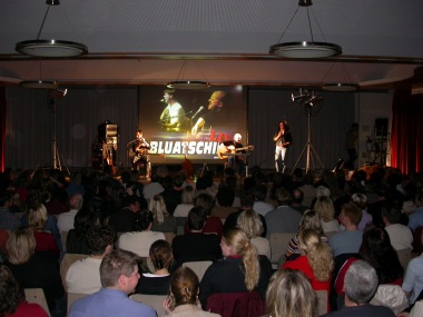 Begr&uuml;&szlig;ung durch Edith