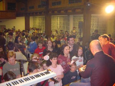 Autogrammstunde und CD-Verkauf