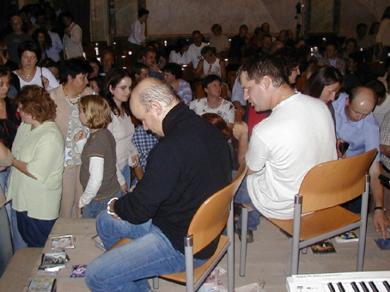 Pause, Autogrammstunde und CD-Verkauf