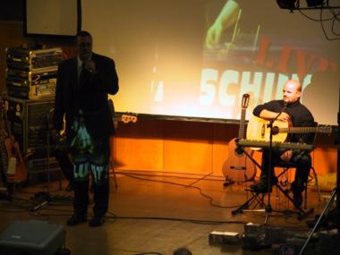 Begr&uuml;&szlig;ung