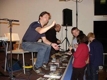 CD-Verkauf in der Pause