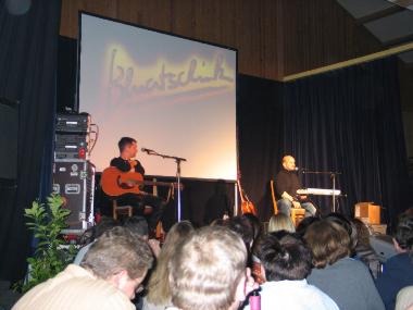 Toni redet und redet und ...