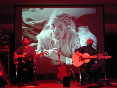 Peter und Toni - Bluama in da Scherba - Bilder aus Bosnien