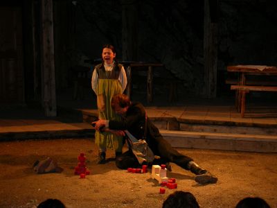 Liesele (Elisa Hauser) und Kaspar (Ernst Schn&ouml;ller)