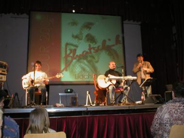 Begr&uuml;&szlig;ung