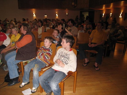 HALL 045