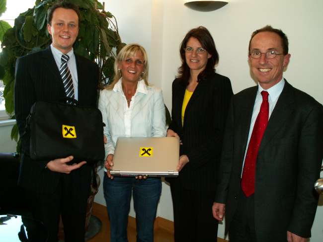 Raika Kitzb&uuml;hel spendet der Kinder-Krebshilfe